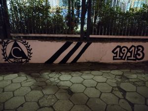 Графити поръчка: 486576136_1231562491782117_4797306406344553600_n.CZol7wH4.jpg